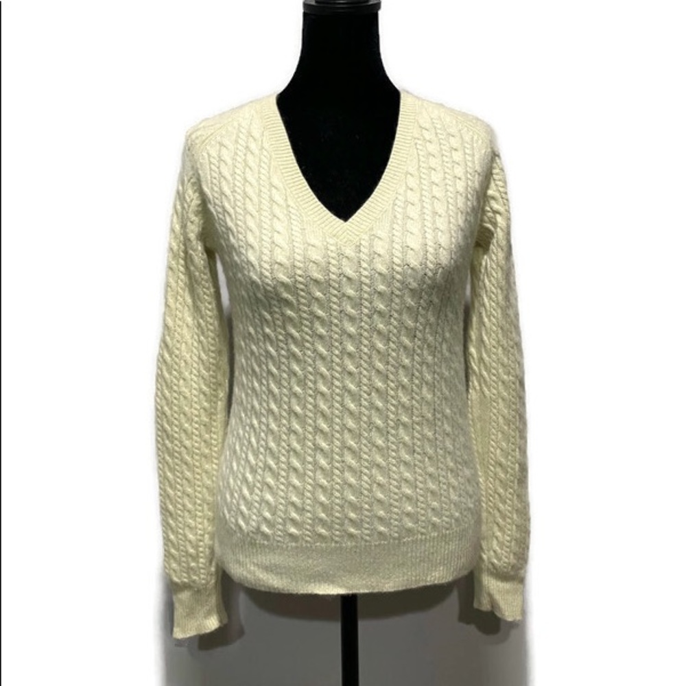 Ann Taylor 100% Cashmere V-Neck Sweater, Cable Knit, Lime Color, Size XS